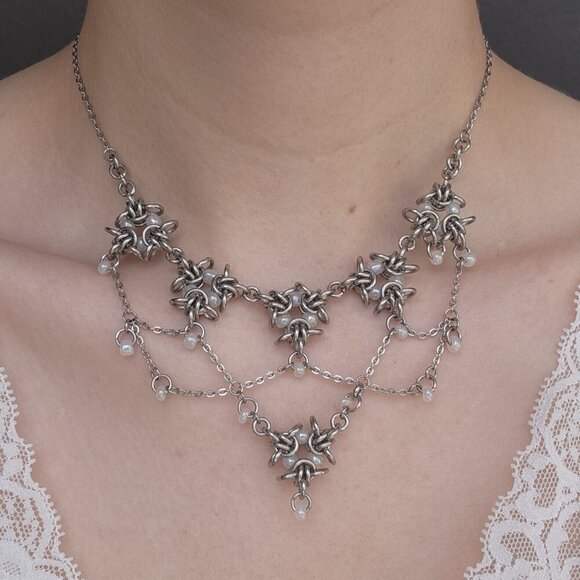 Vintage antique fairy princess chandelier necklace with a small silver chain - Picture 2 of 11